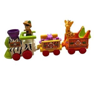 Fisher Price Little People Musical Zoo Train Zookeeper Kobe